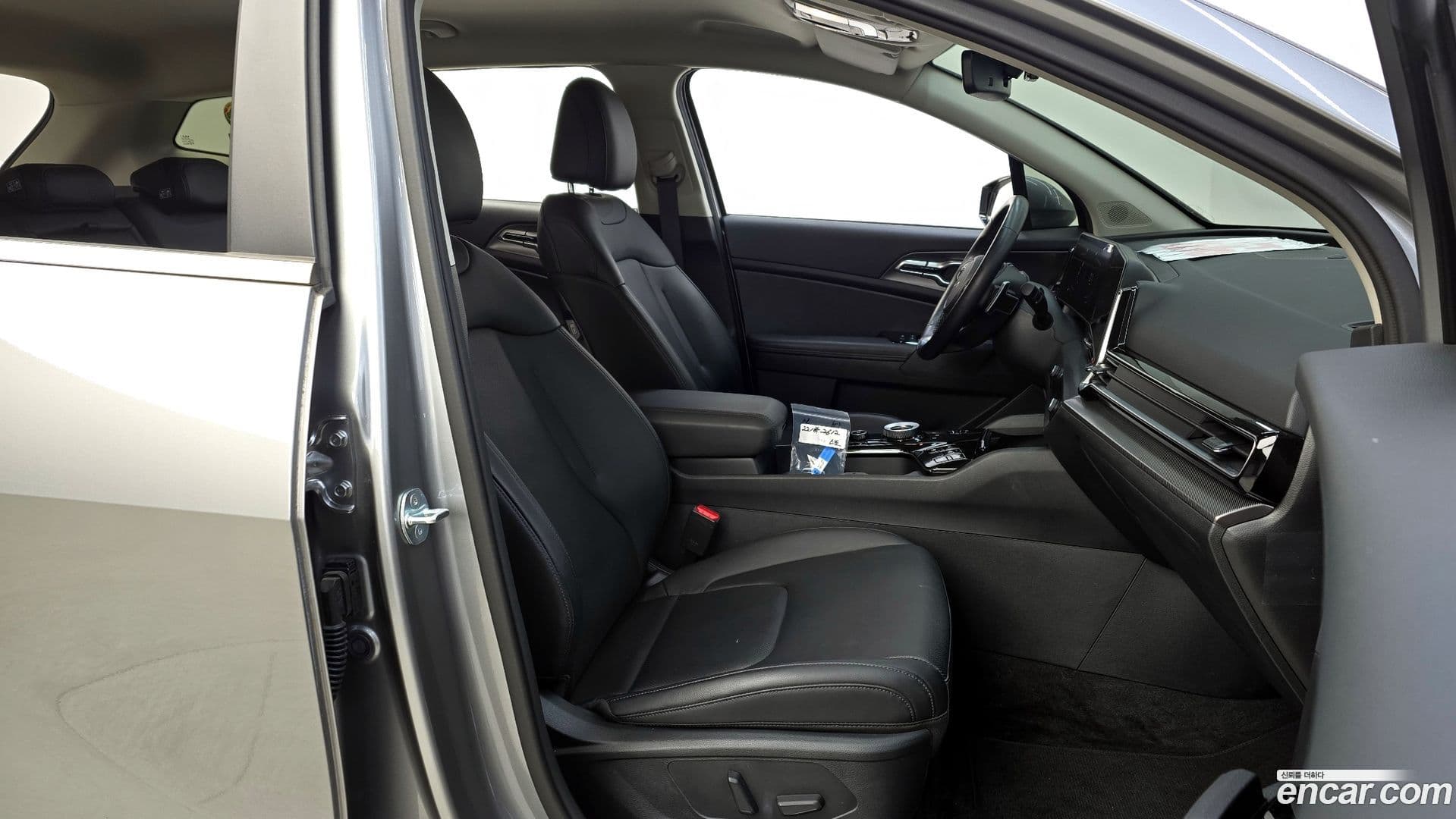 Main__Slider__Photo:Sportage Kia 2023.7-9