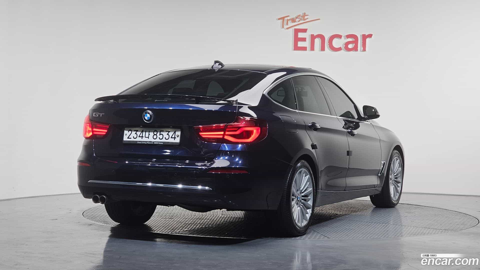 Gran Turismo BMW 2019.10-OUTER-002