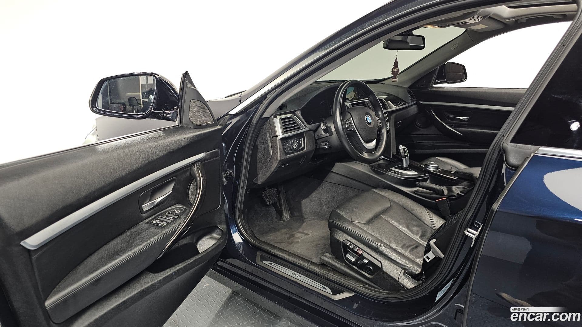 Main__Slider__Photo:Gran Turismo BMW 2019.10-9