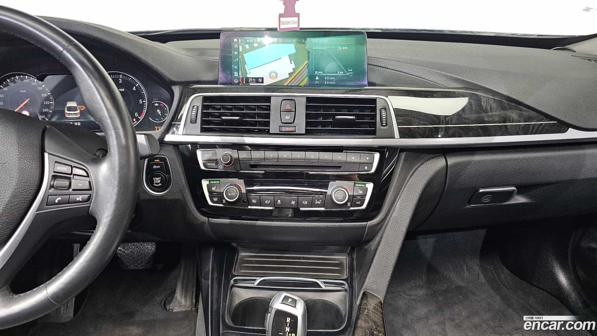 Gran Turismo BMW 2019.10-OPTION-019