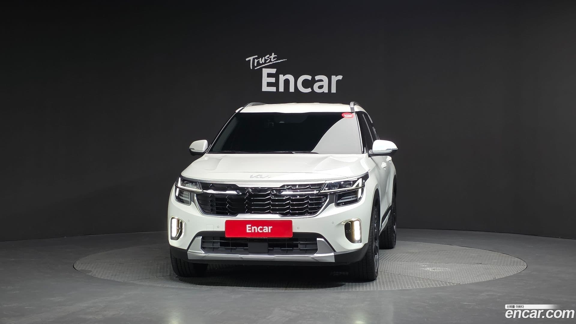 Main__Slider__Photo:Seltos Kia 2022.7-2