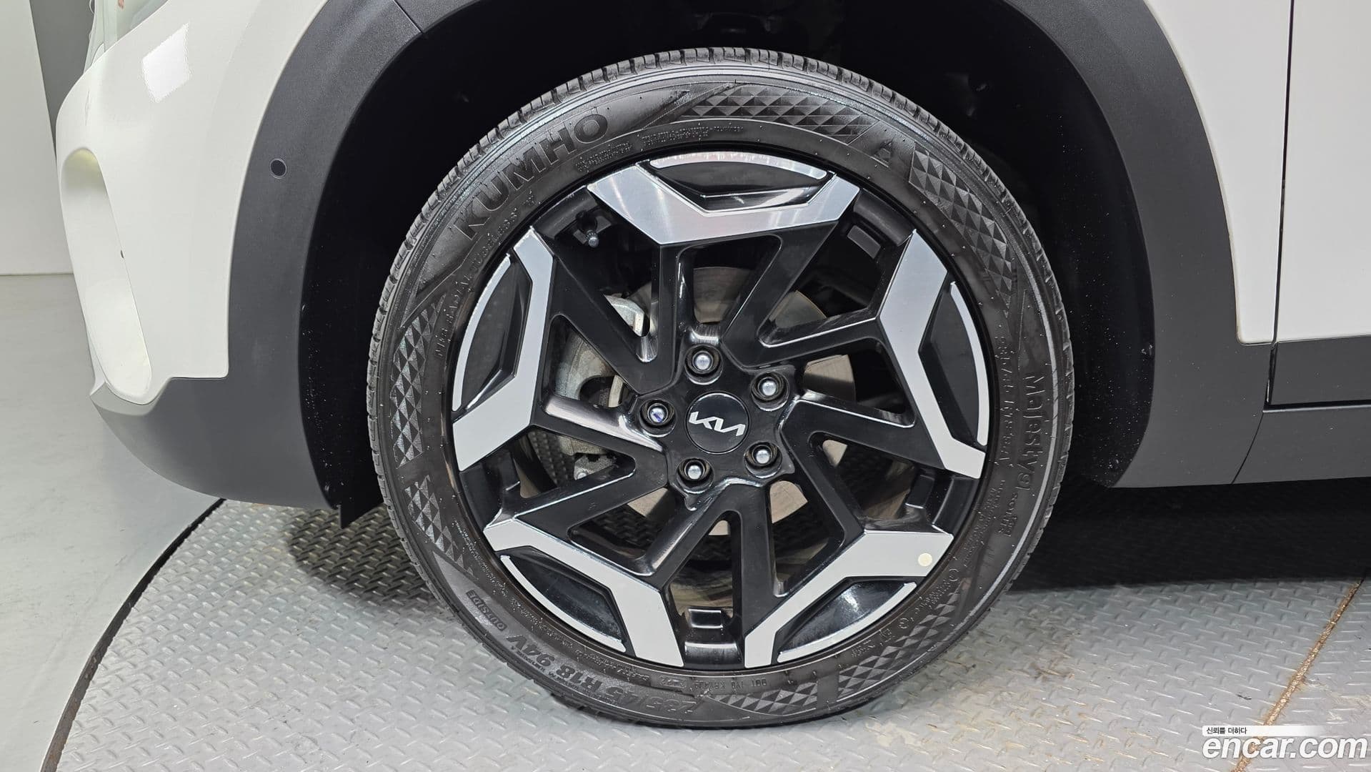 Main__Slider__Photo:Seltos Kia 2022.7-4