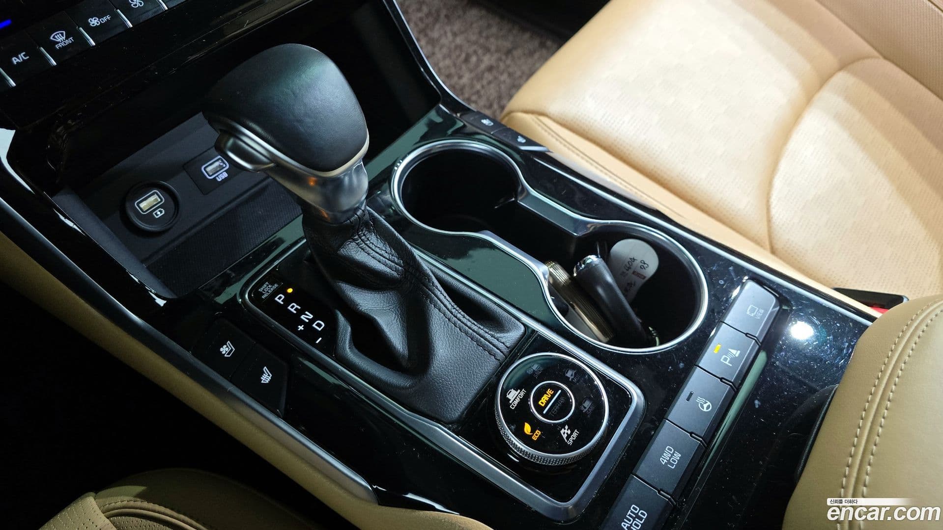 Main__Slider__Photo:Mohave Kia 2020.8-8