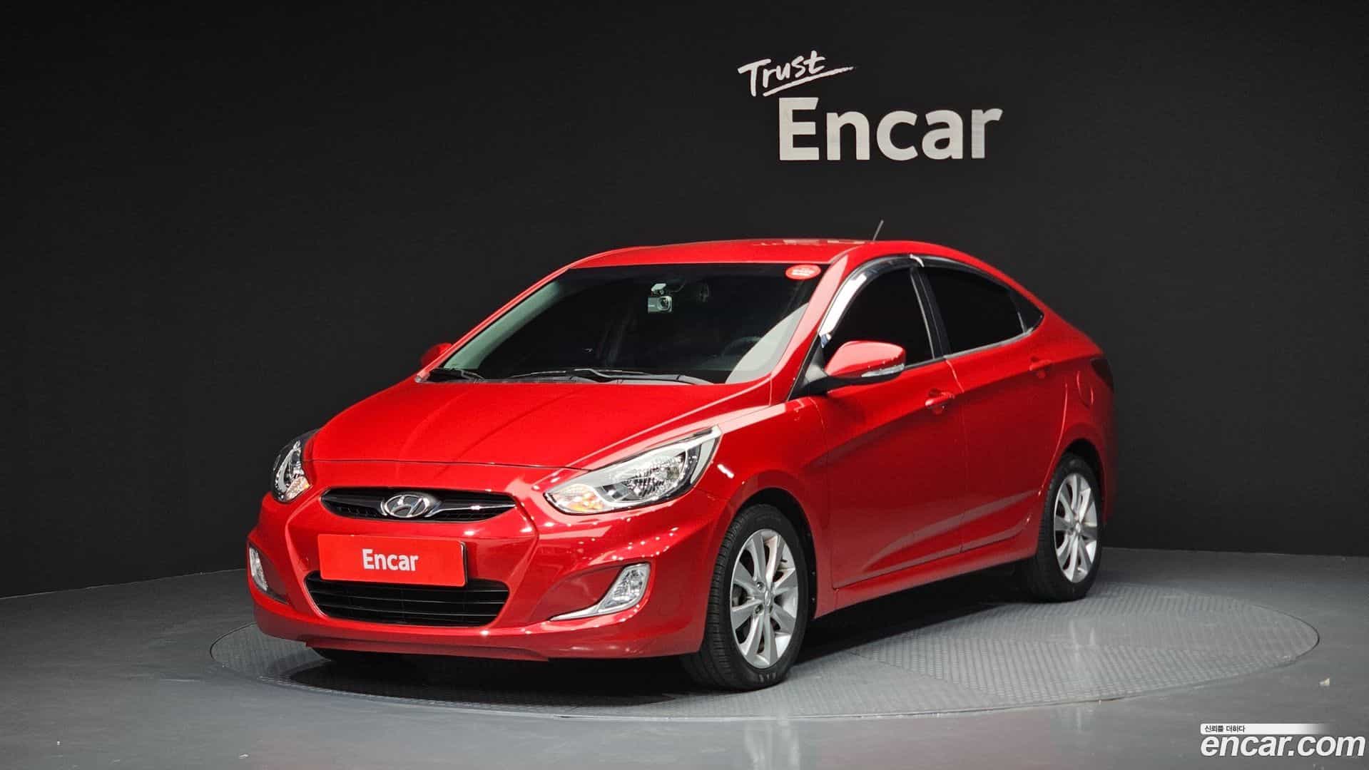 Accent Hyundai 2011.3-OUTER-001