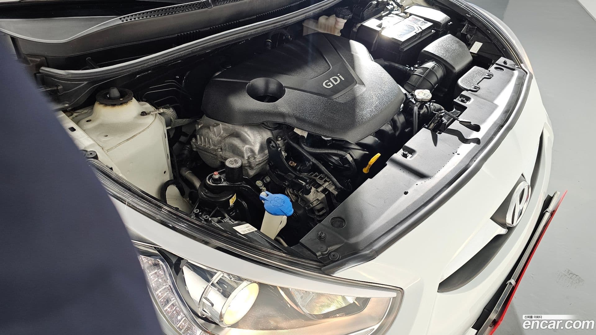 Main__Slider__Photo:Accent Hyundai 2014.3-5