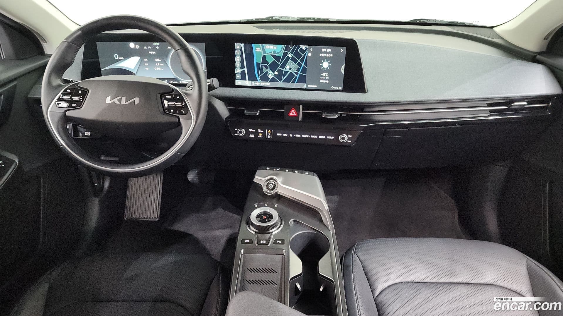 Main__Slider__Photo:EV6 Kia 2023.4-6