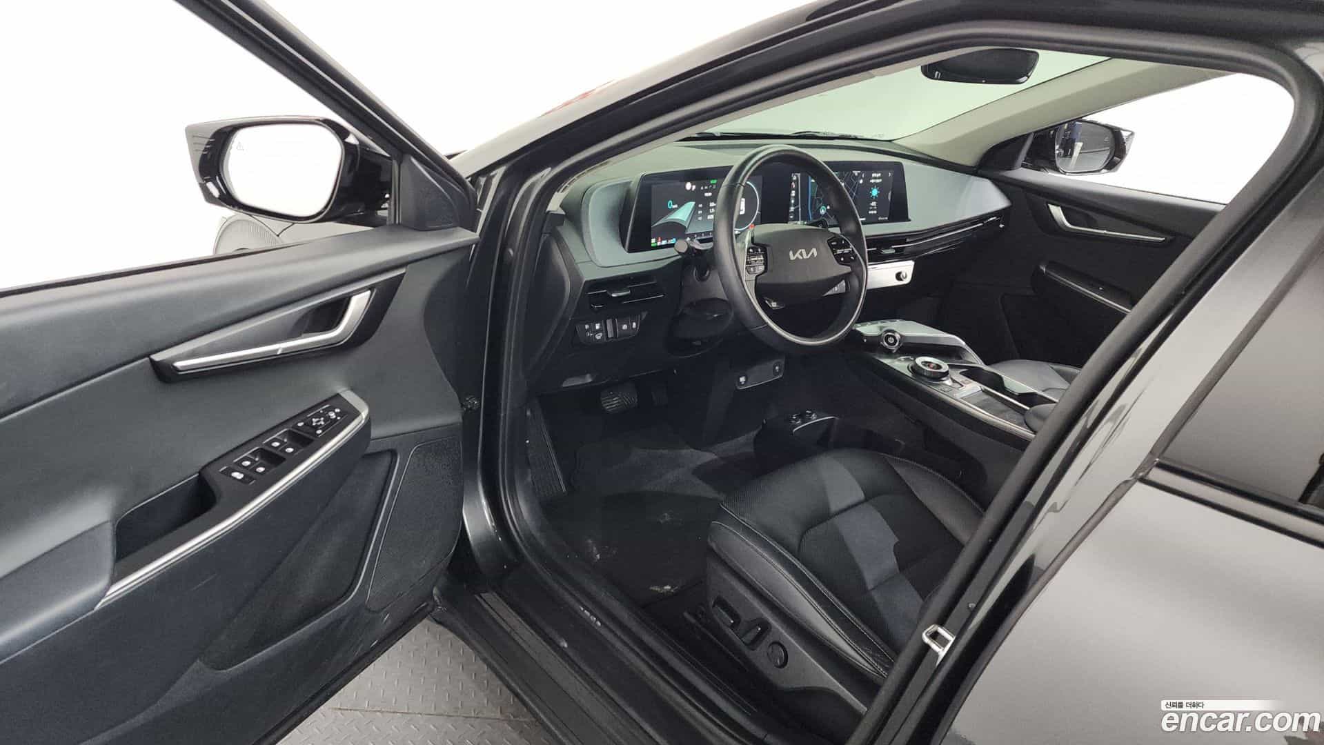 EV6 Kia 2023.4-INNER-010