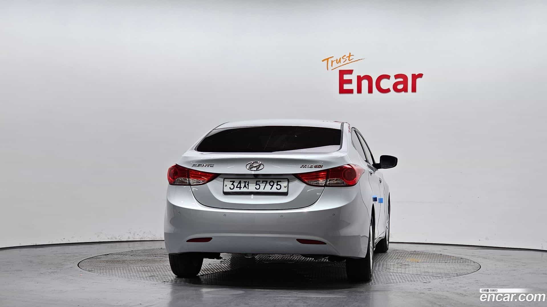 AVANTE Hyundai 2011.11-OUTER-004