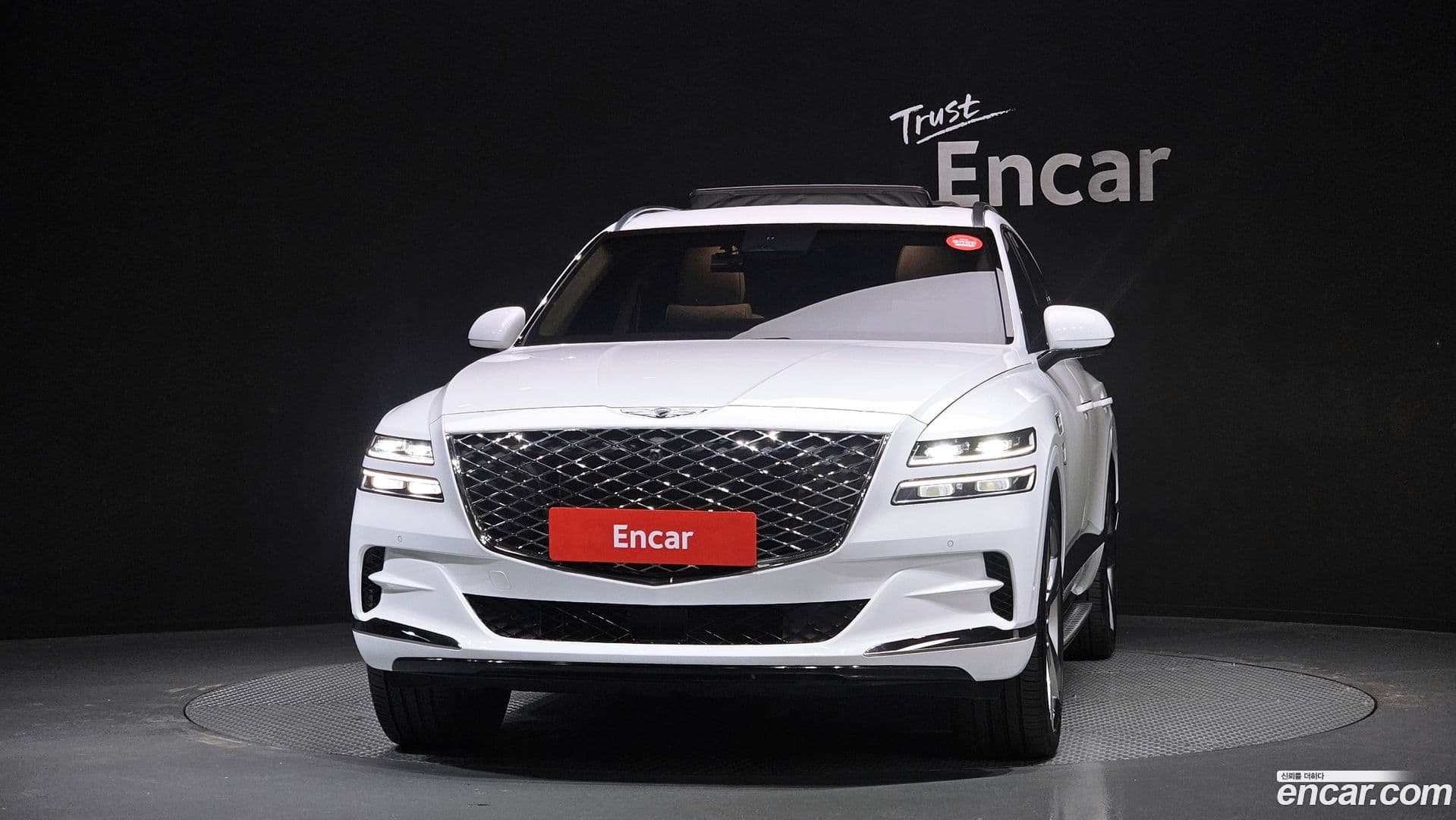 Main__Slider__Photo:GV80 Genesis 2021.10-2