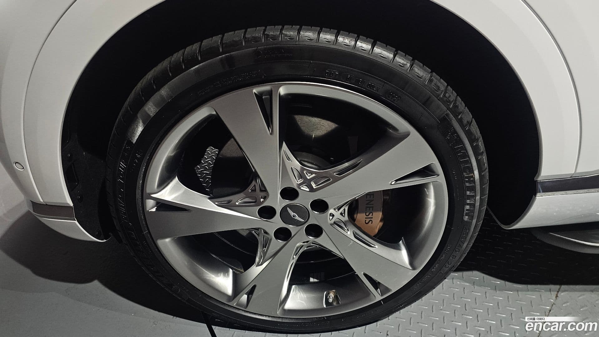 Main__Slider__Photo:GV80 Genesis 2021.10-4