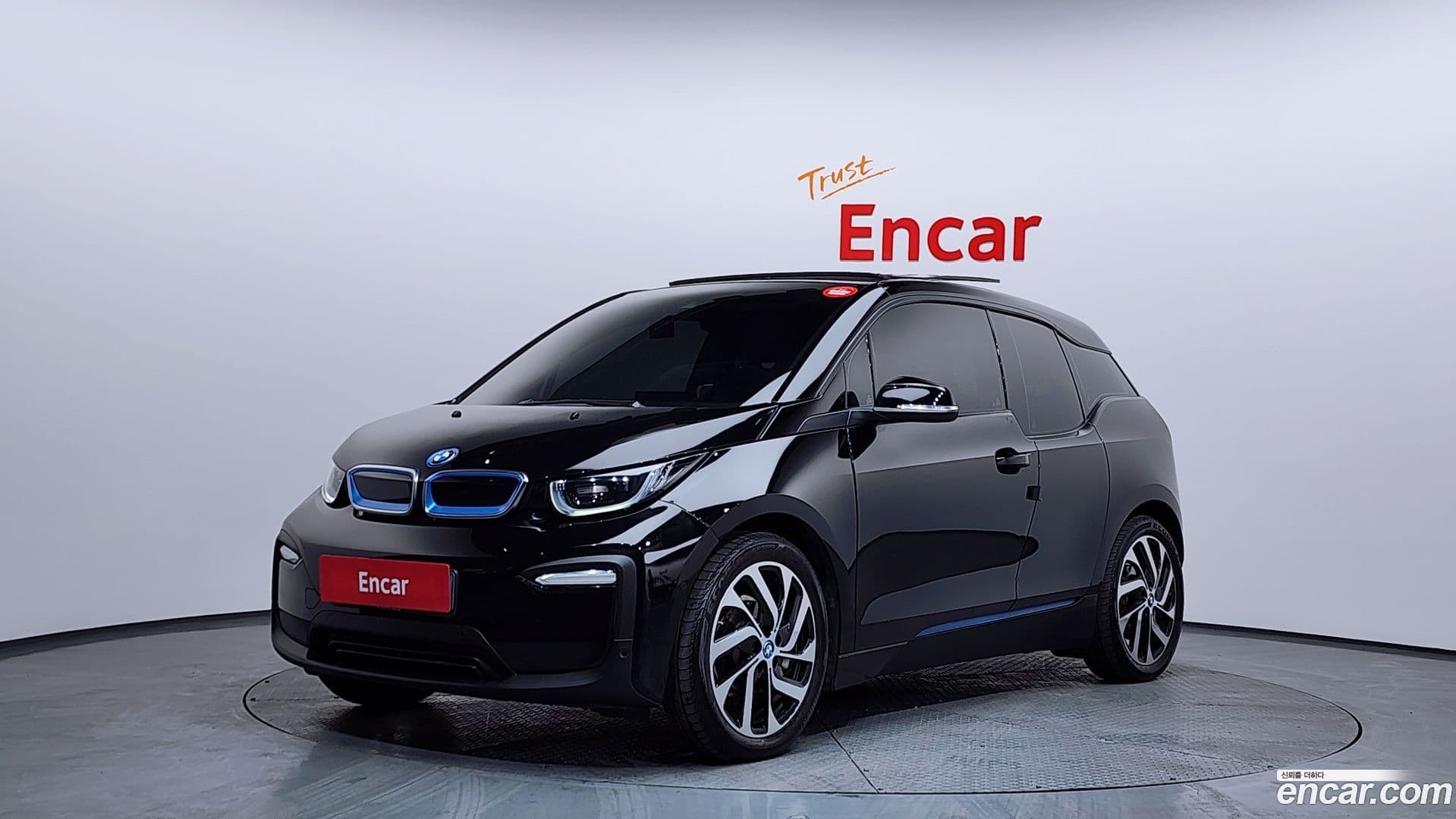 Main__Slider__Photo:i3 BMW 2019.8-0