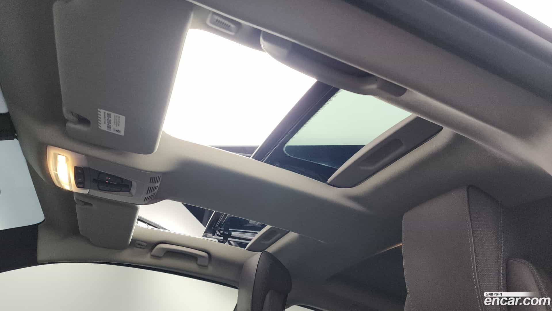 i3 BMW 2019.8-OPTION-023