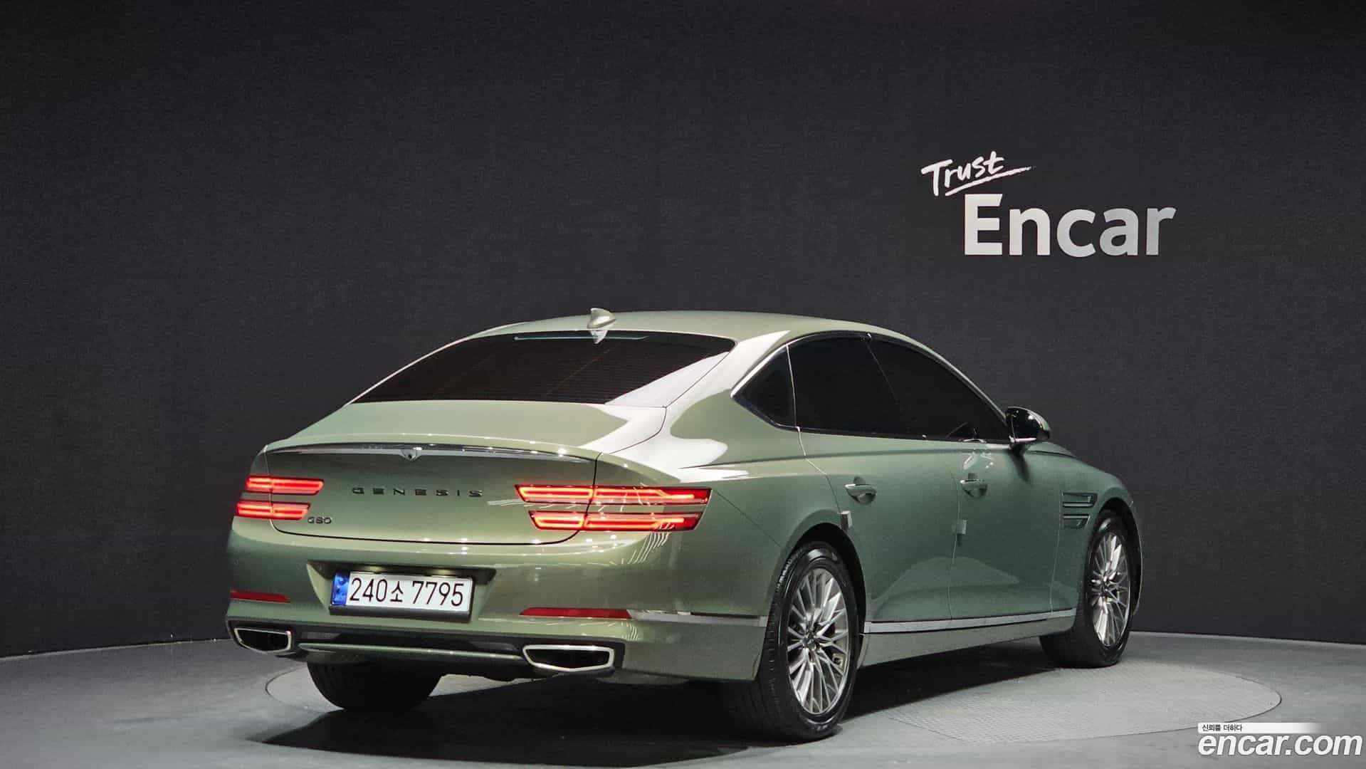 G80 Genesis 2021.2-OUTER-002