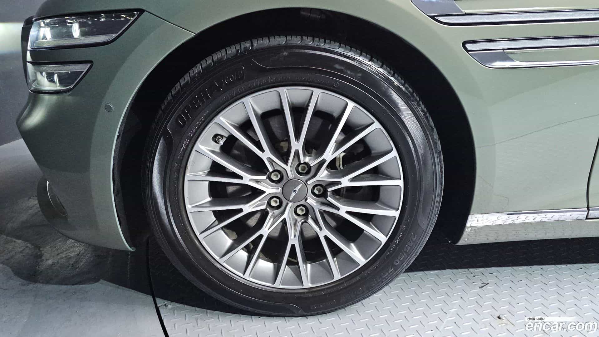 G80 Genesis 2021.2-OUTER-005