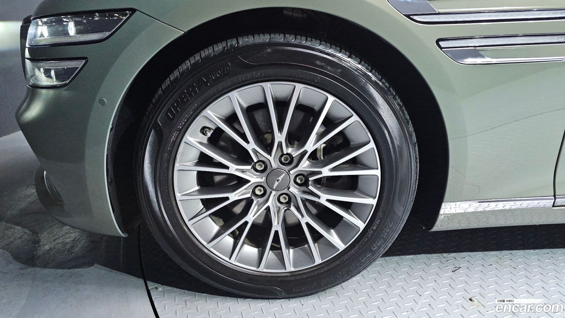 Main__Slider__Photo:G80 Genesis 2021.2-4