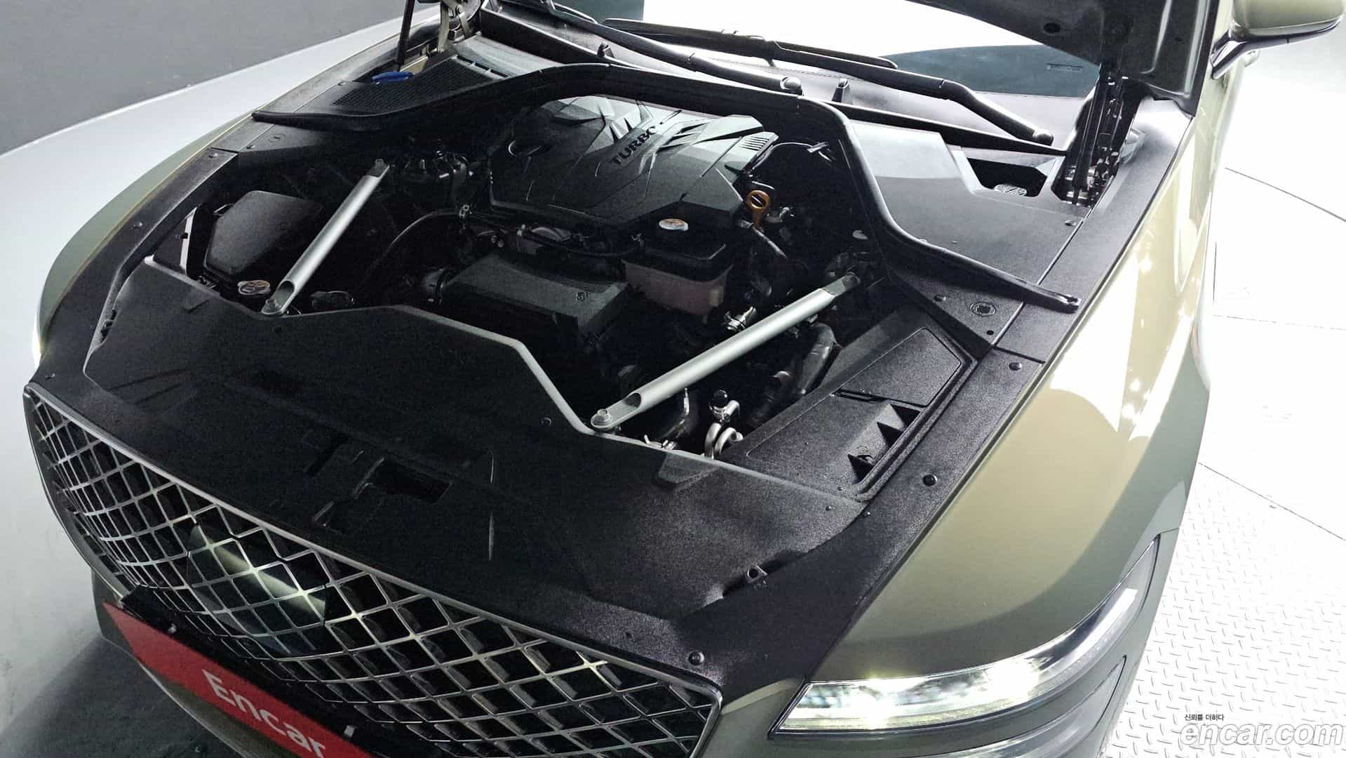 G80 Genesis 2021.2-INNER-006