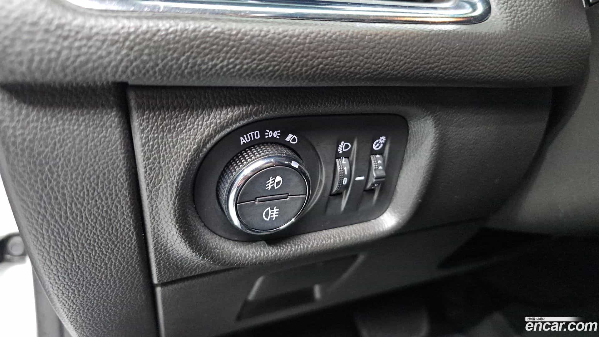 Cruze ChevroletGMDaewoo 2017.6-OPTION-020