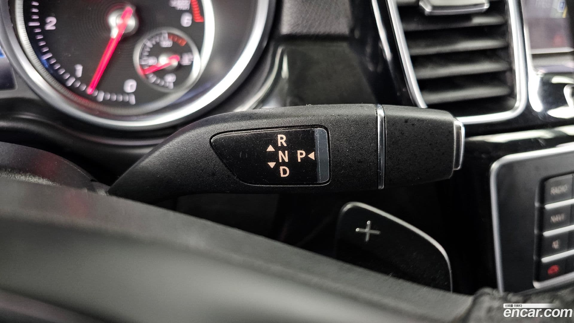 Main__Slider__Photo:GLE-Class Mercedes-Benz 2017.5-8