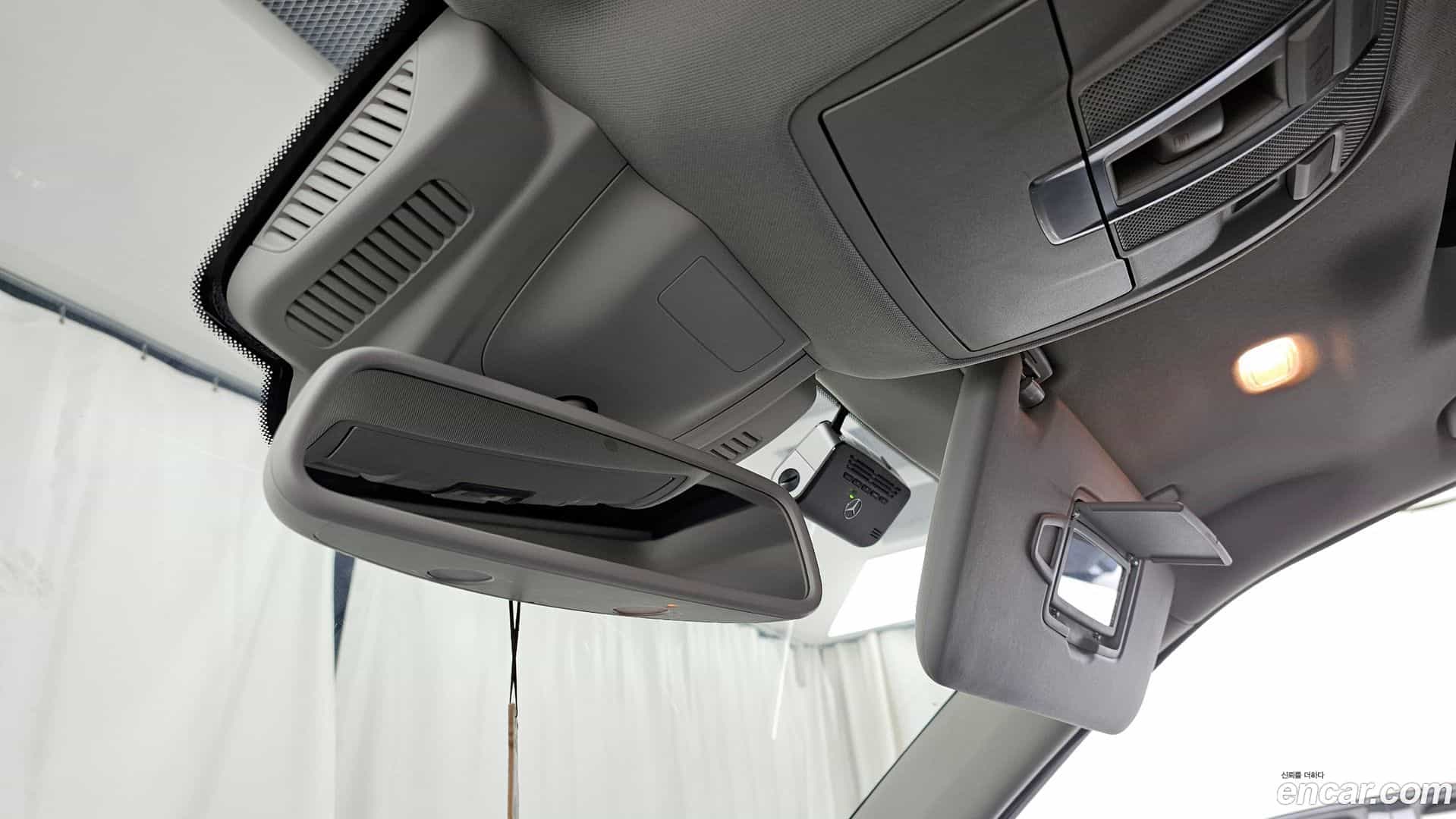 GLE-Class Mercedes-Benz 2017.5-OPTION-021