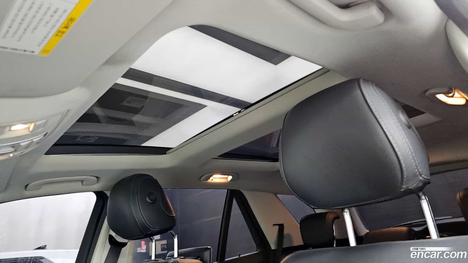 GLE-Class Mercedes-Benz 2017.5-OPTION-022