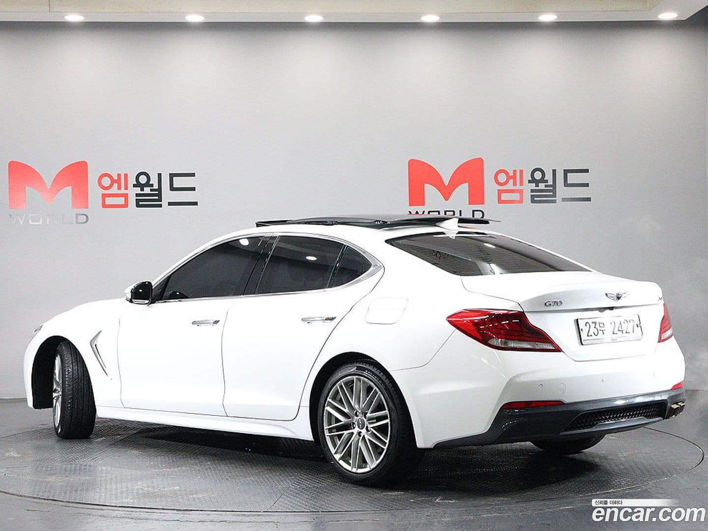 Main__Slider__Photo:G70 Genesis 2019.7-3