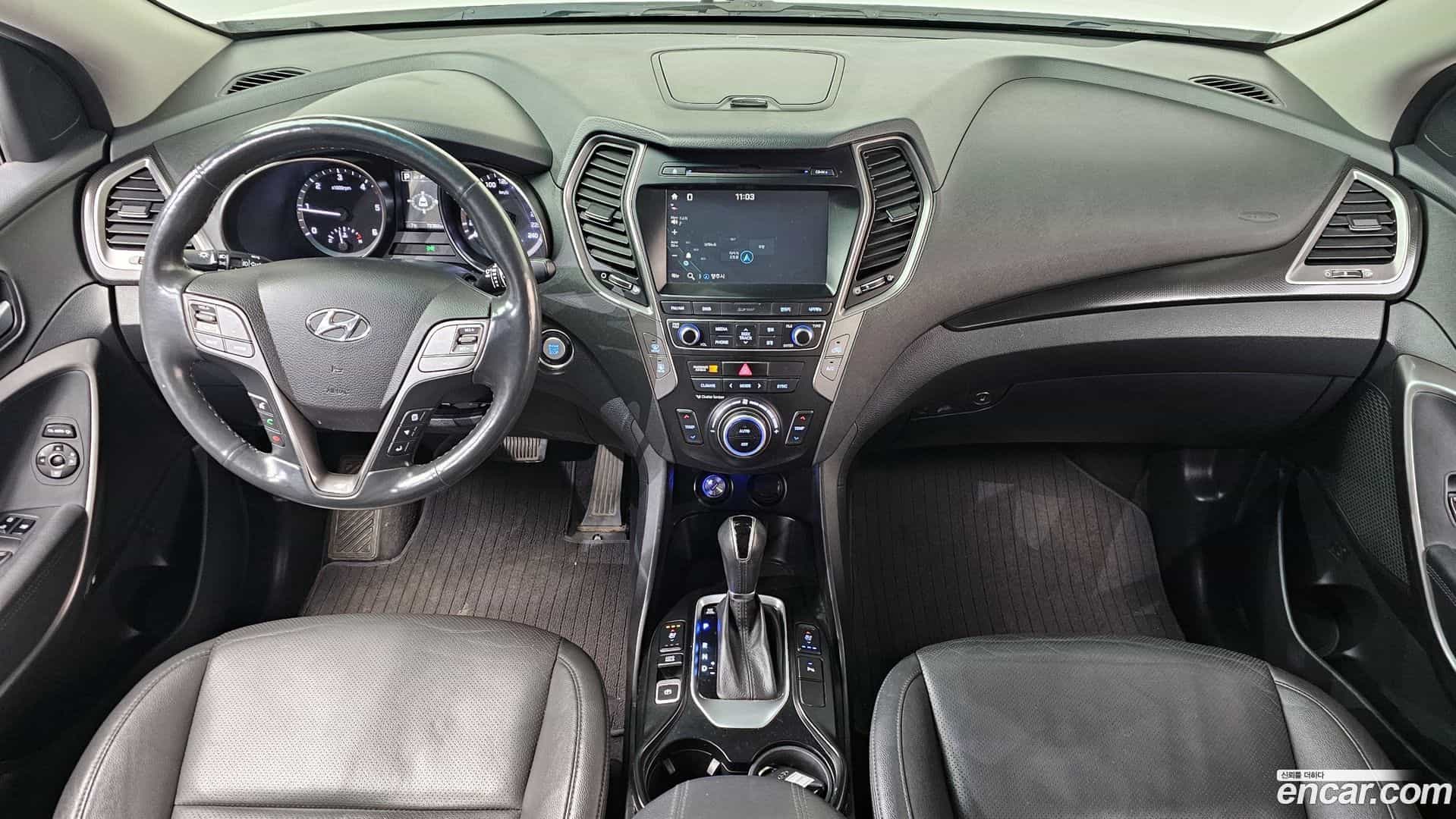 Santafe Hyundai 2017.10-INNER-007