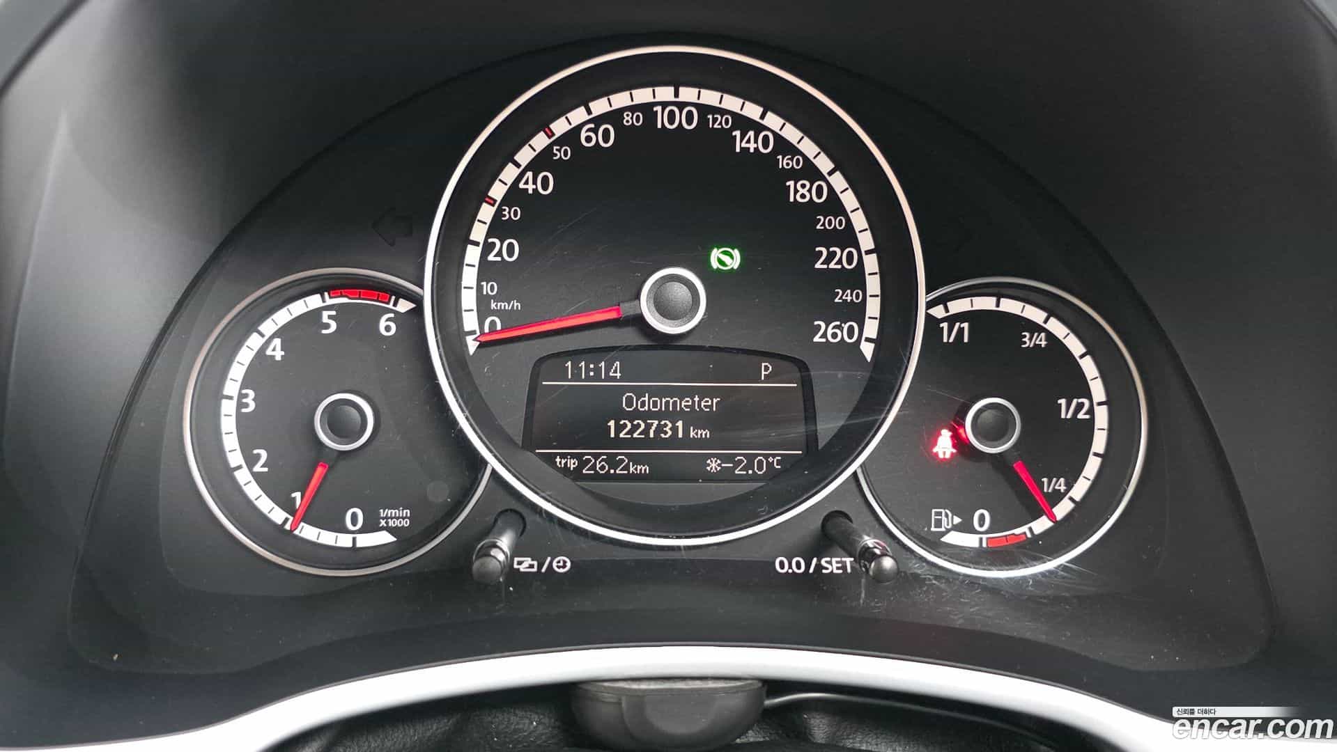 Beatle Volkswagen 2014.3-INNER-008