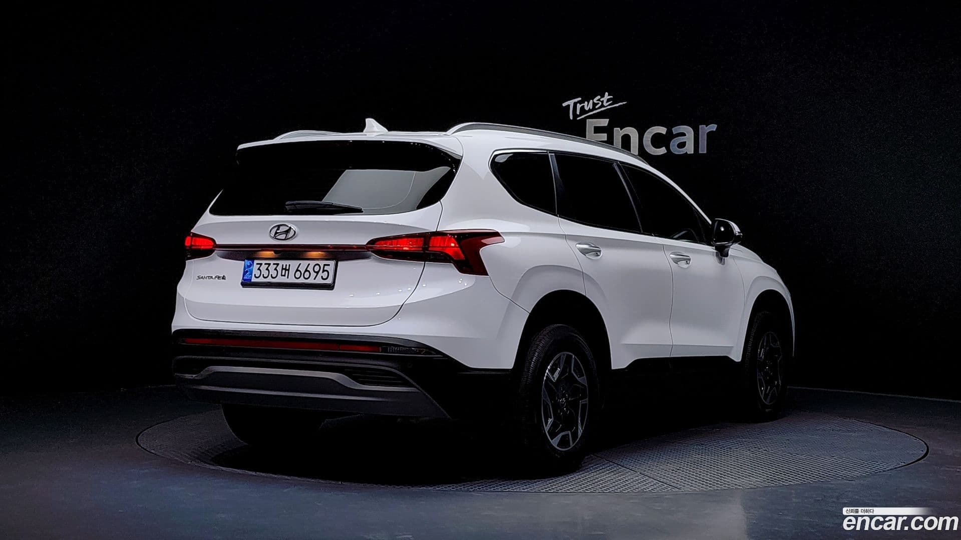 Main__Slider__Photo:Santafe Hyundai 2021.7-1