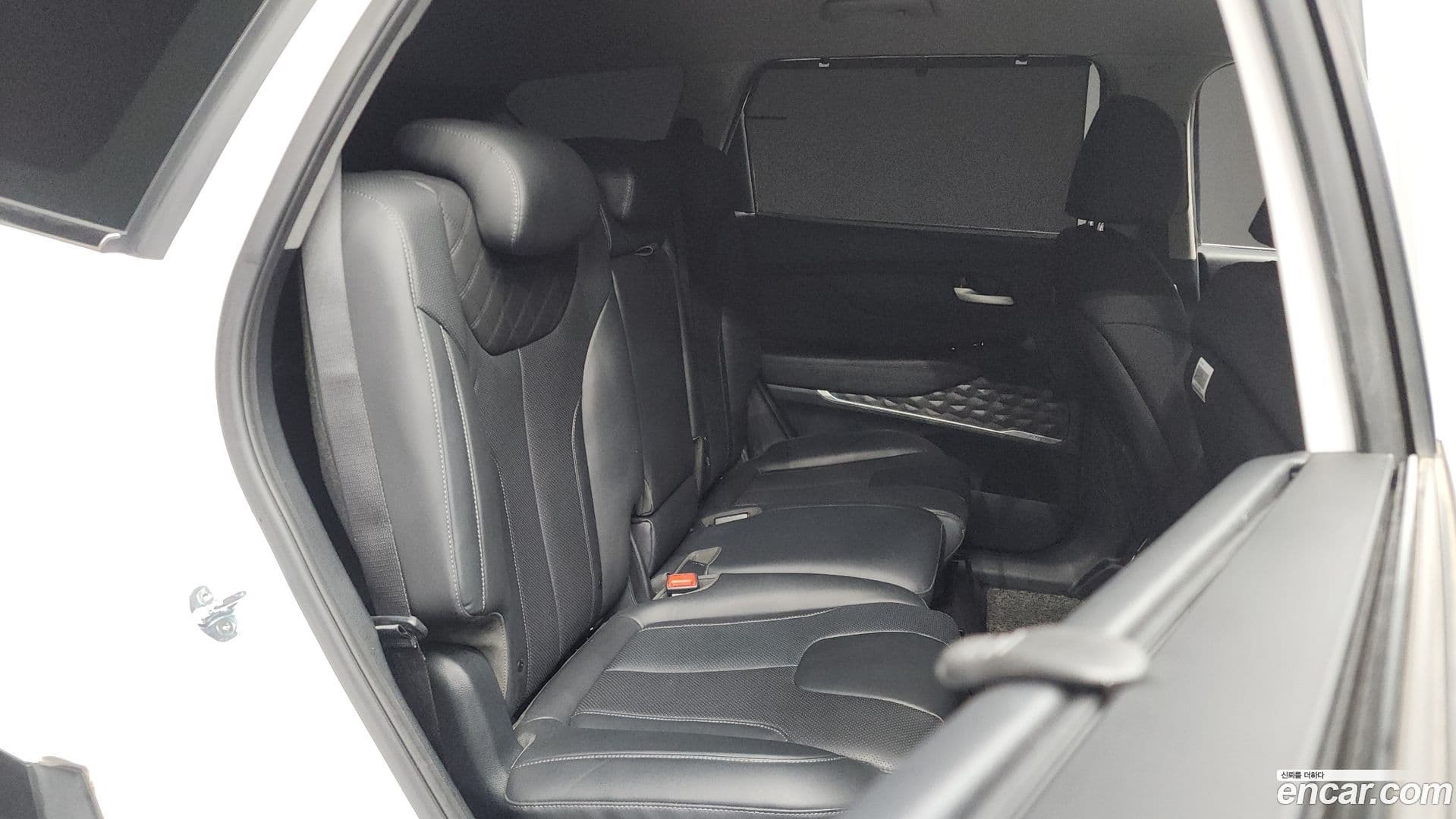 Main__Slider__Photo:Santafe Hyundai 2021.7-11