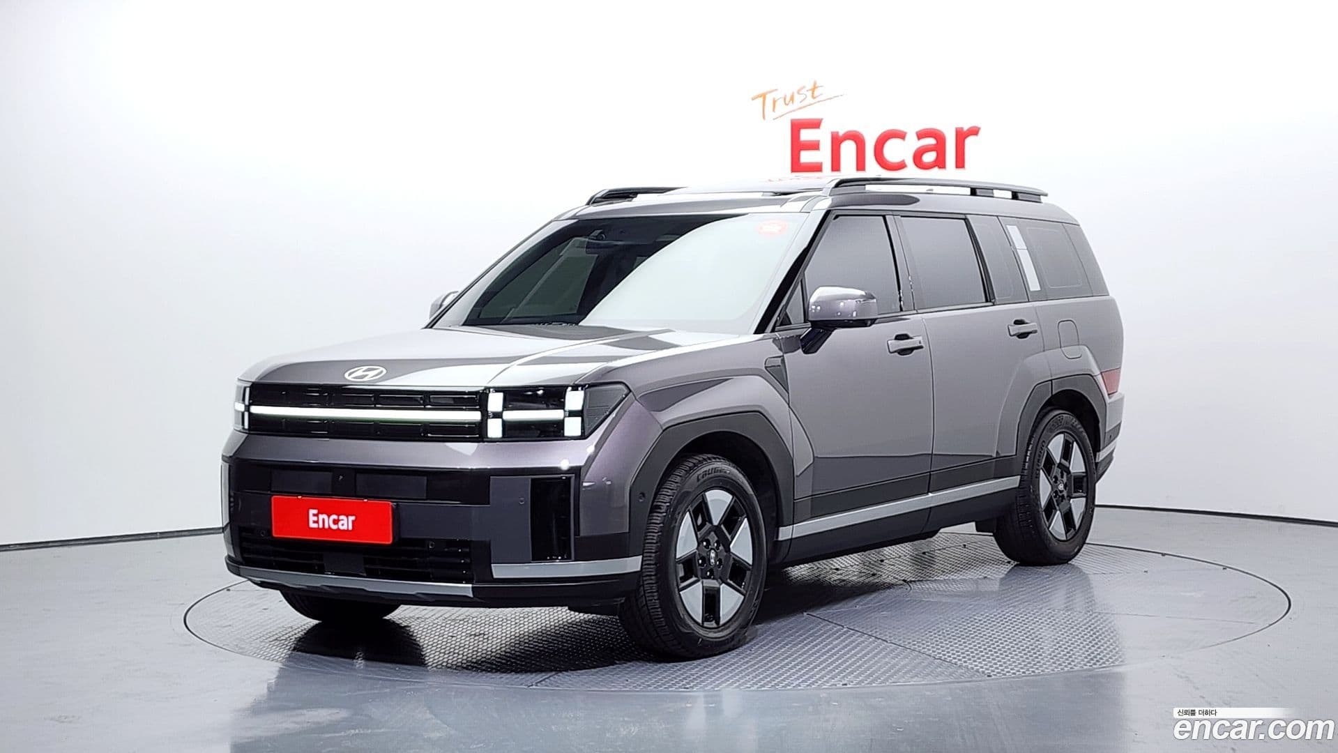 Main__Slider__Photo:Santafe Hyundai 2024.0-0