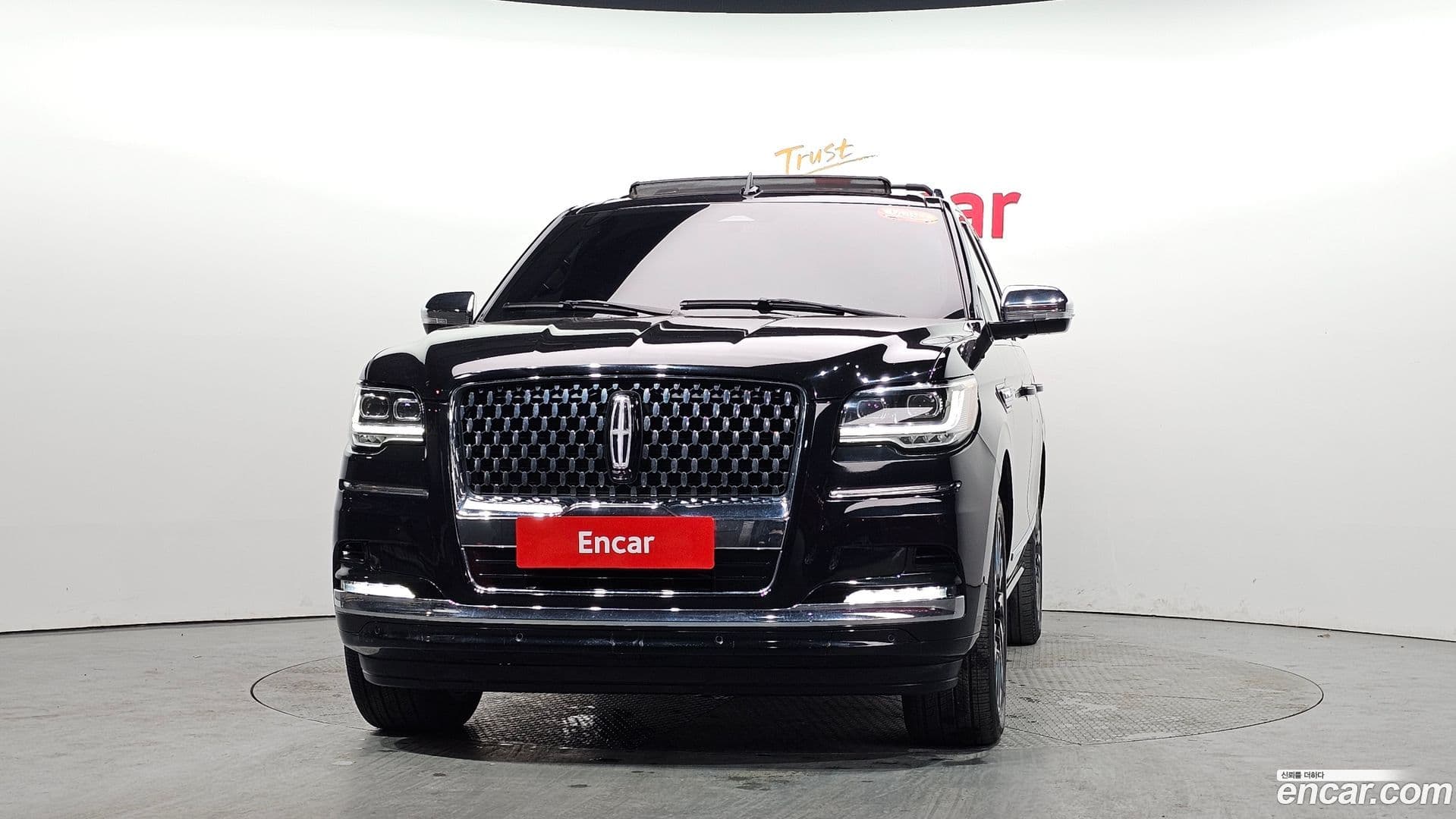 Main__Slider__Photo:Navigator Lincoln 2023.6-2