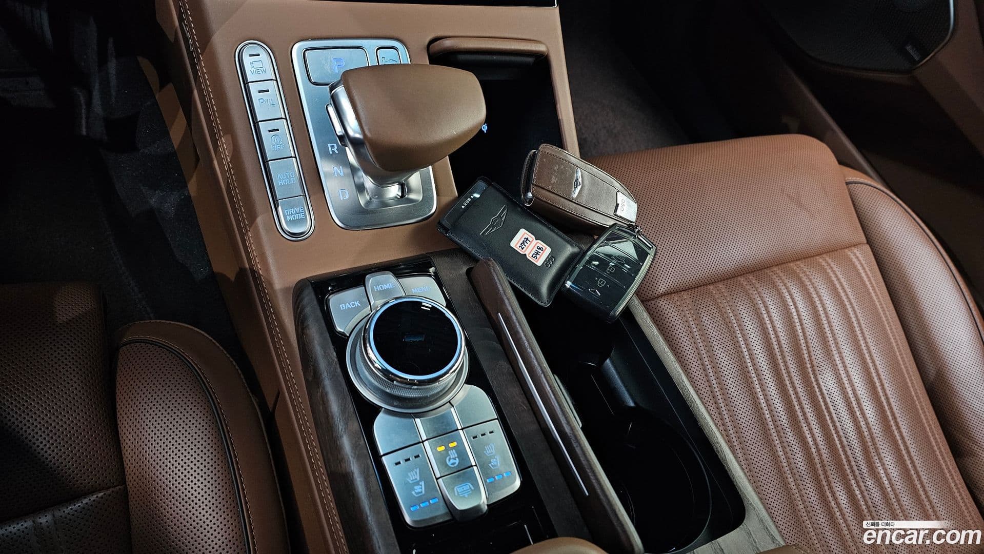 Main__Slider__Photo:G90 Genesis 2020.9-8