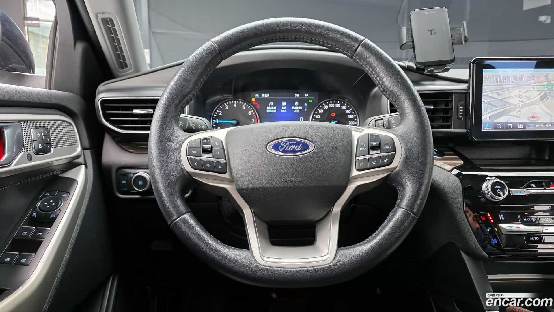 Explorer Ford 2021.0-OPTION-017