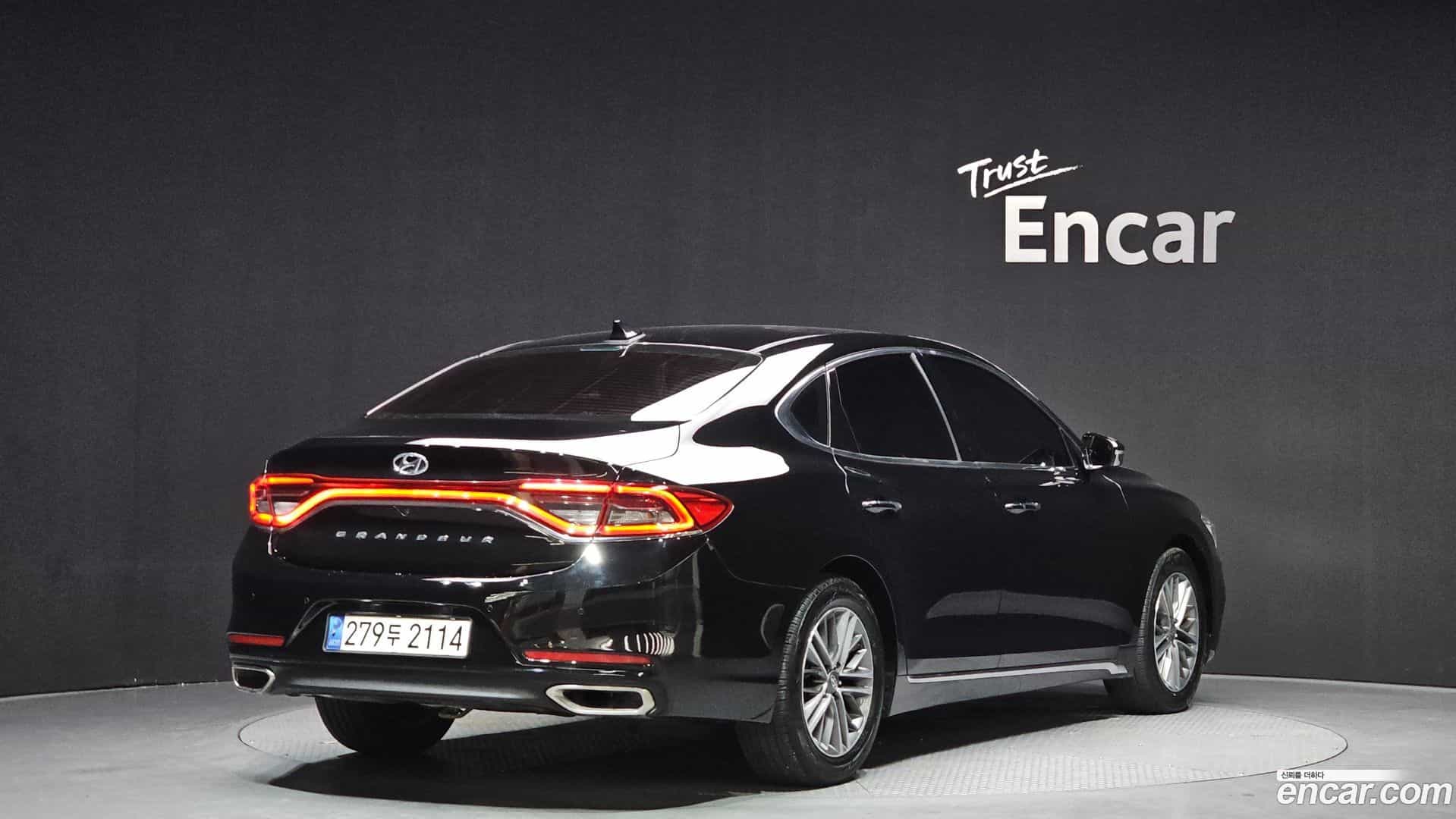 Grandeur Hyundai 2017.7-OUTER-002