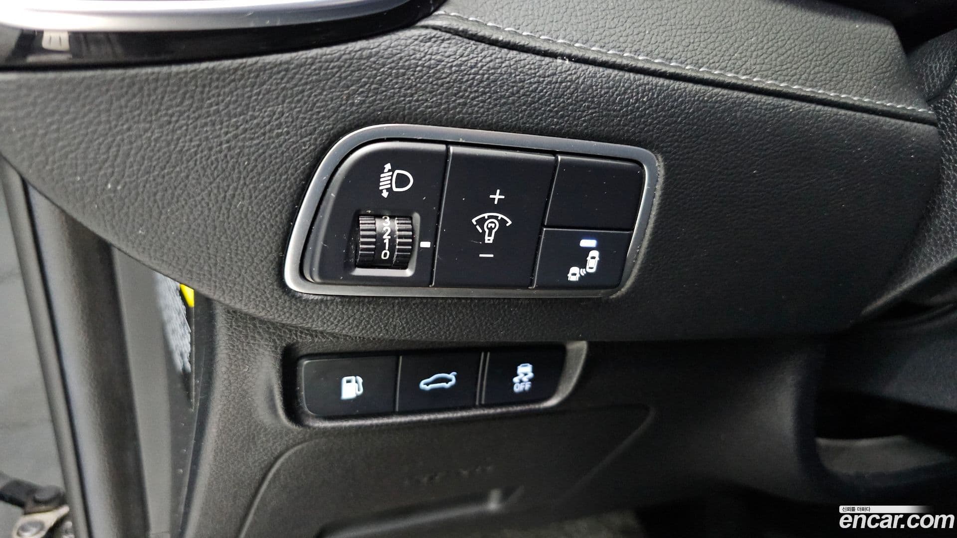 Main__Slider__Photo:Grandeur Hyundai 2017.7-15