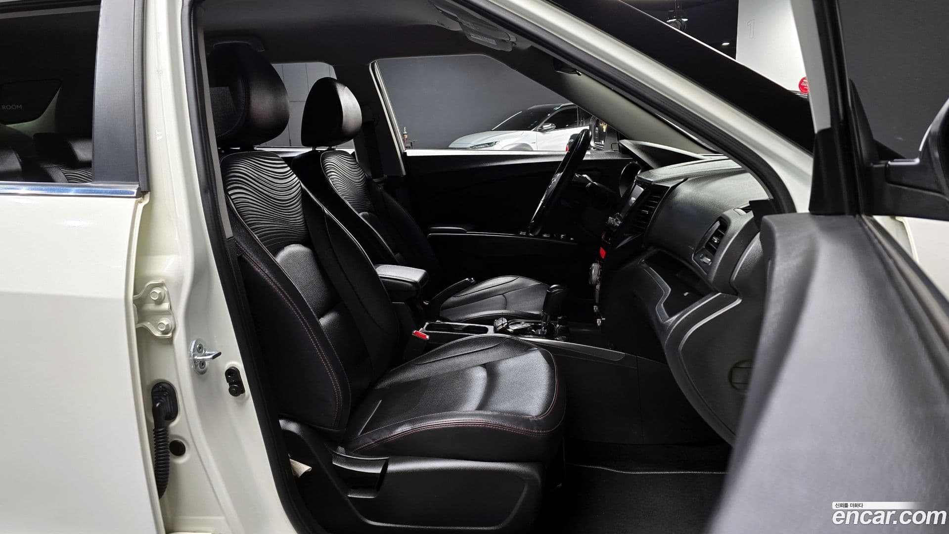 Main__Slider__Photo:TIBOLI KG_Mobility_Ssangyong 2016.4-9