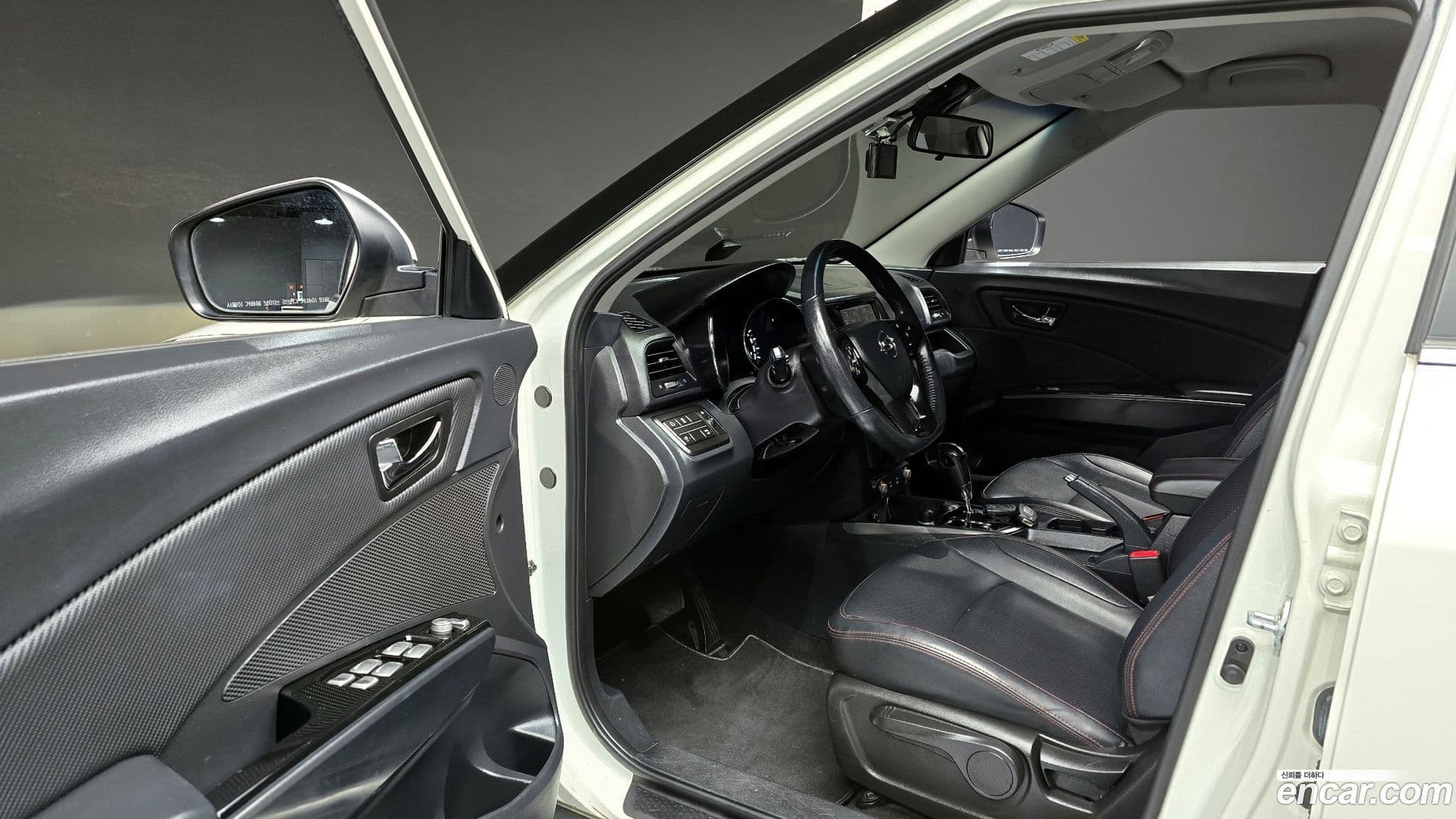 Main__Slider__Photo:TIBOLI KG_Mobility_Ssangyong 2016.4-10