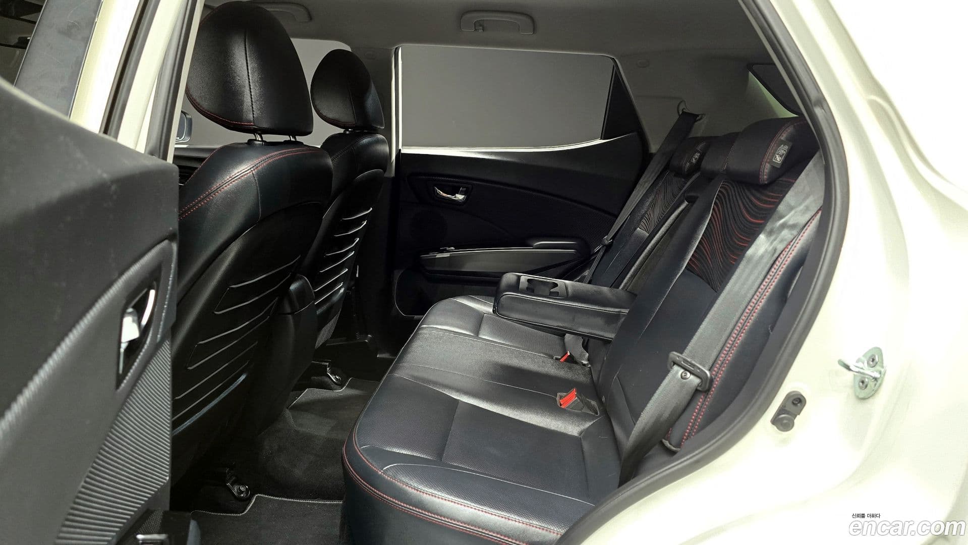 Main__Slider__Photo:TIBOLI KG_Mobility_Ssangyong 2016.4-11