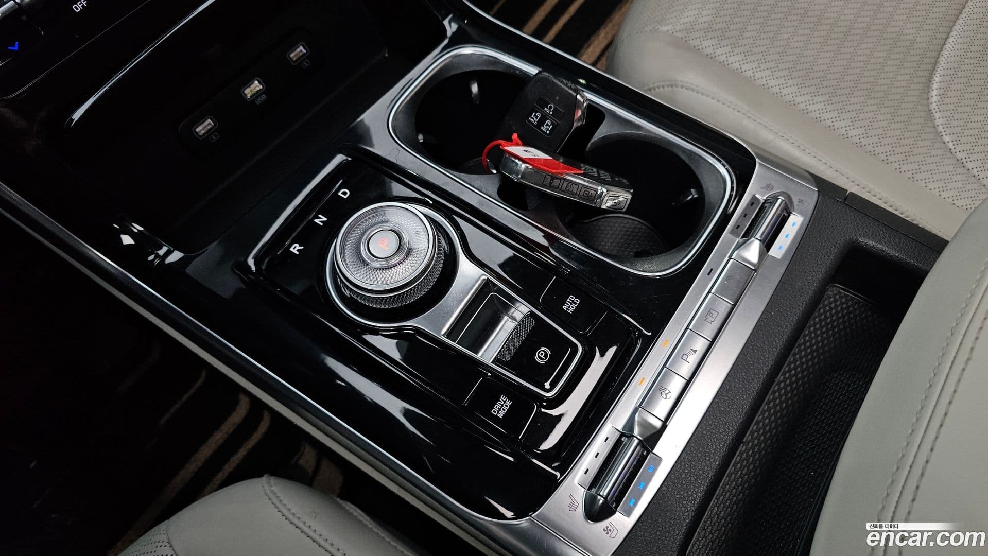 Main__Slider__Photo:Canival Kia 2021.11-8