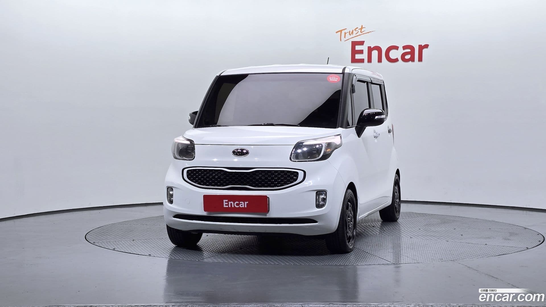 Main__Slider__Photo:RAY Kia 2015.1-2