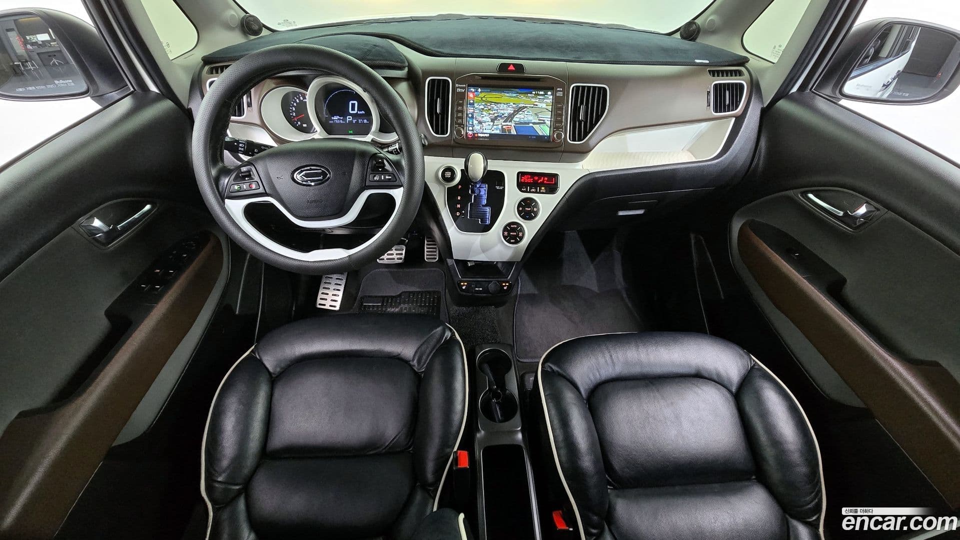 Main__Slider__Photo:RAY Kia 2015.1-6