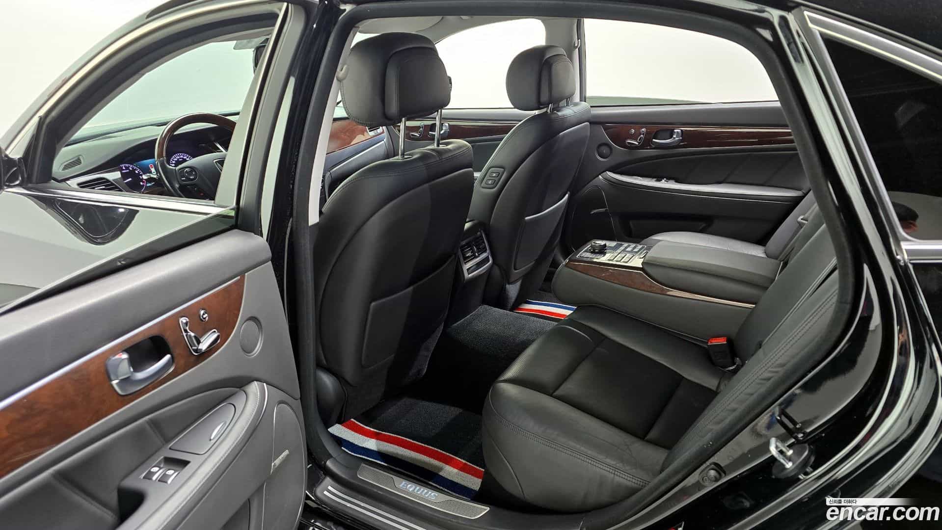 Equus Hyundai 2013.7-OPTION-015