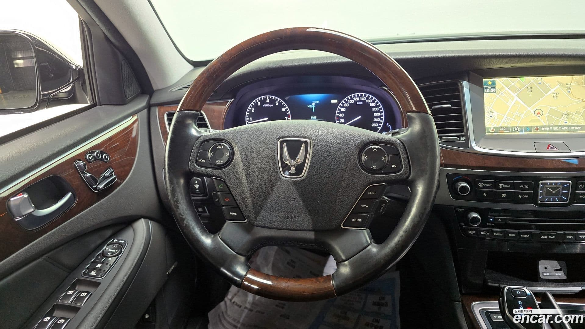 Main__Slider__Photo:Equus Hyundai 2013.7-13