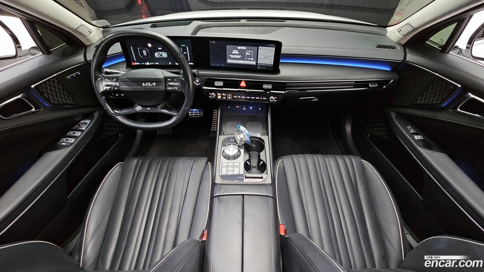 Main__Slider__Photo:K8 Kia 2024.9-6