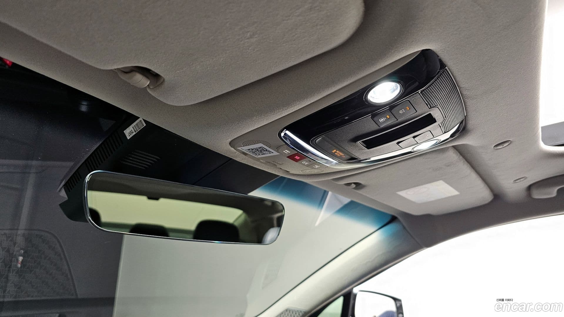 Main__Slider__Photo:K8 Kia 2024.9-11