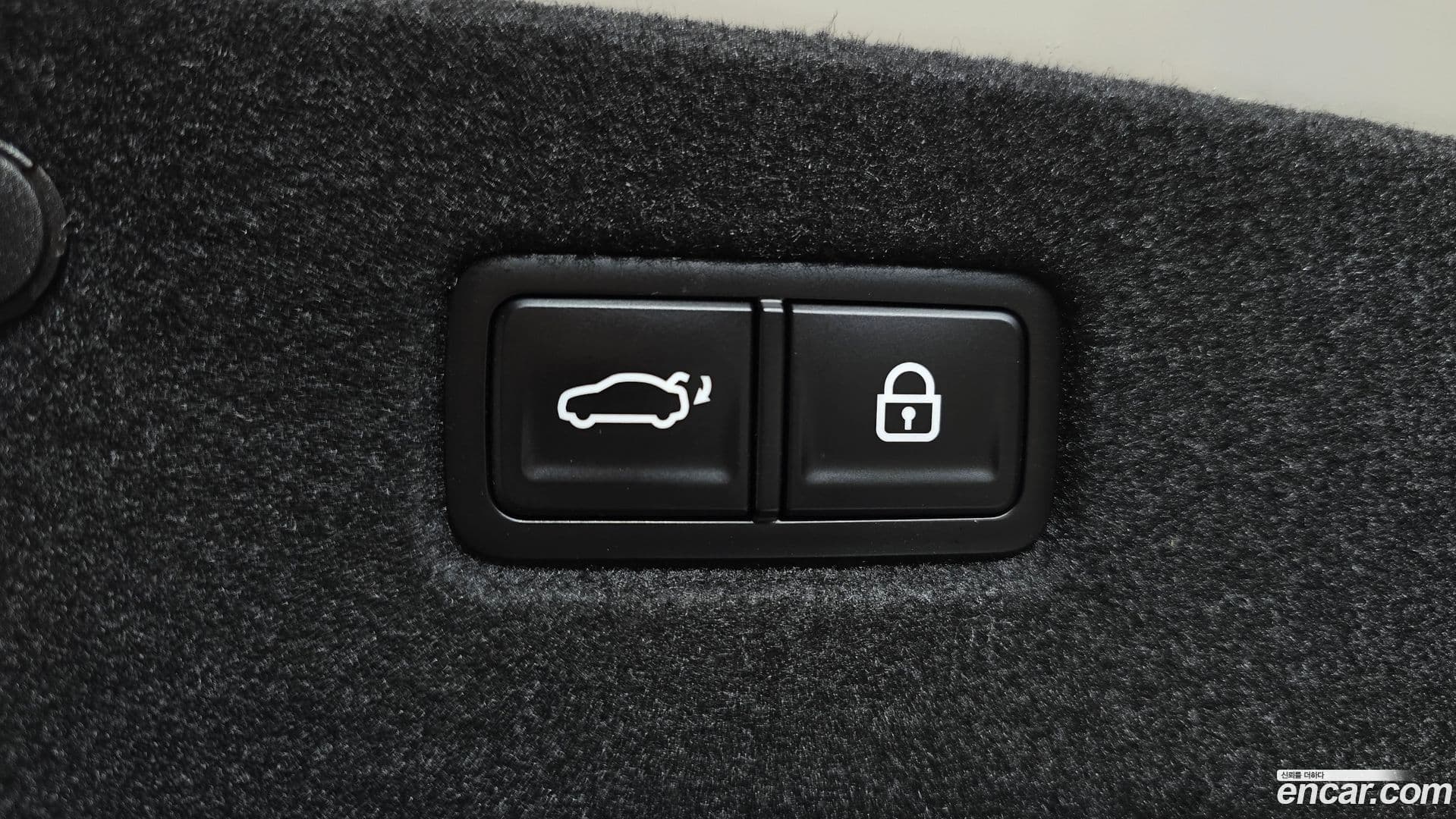 Main__Slider__Photo:K8 Kia 2024.9-19