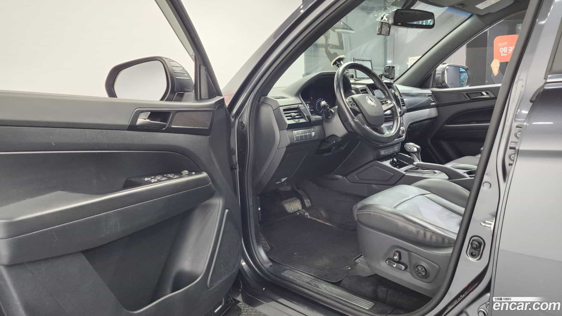 Rexton KG_Mobility_Ssangyong 2020.6-INNER-010