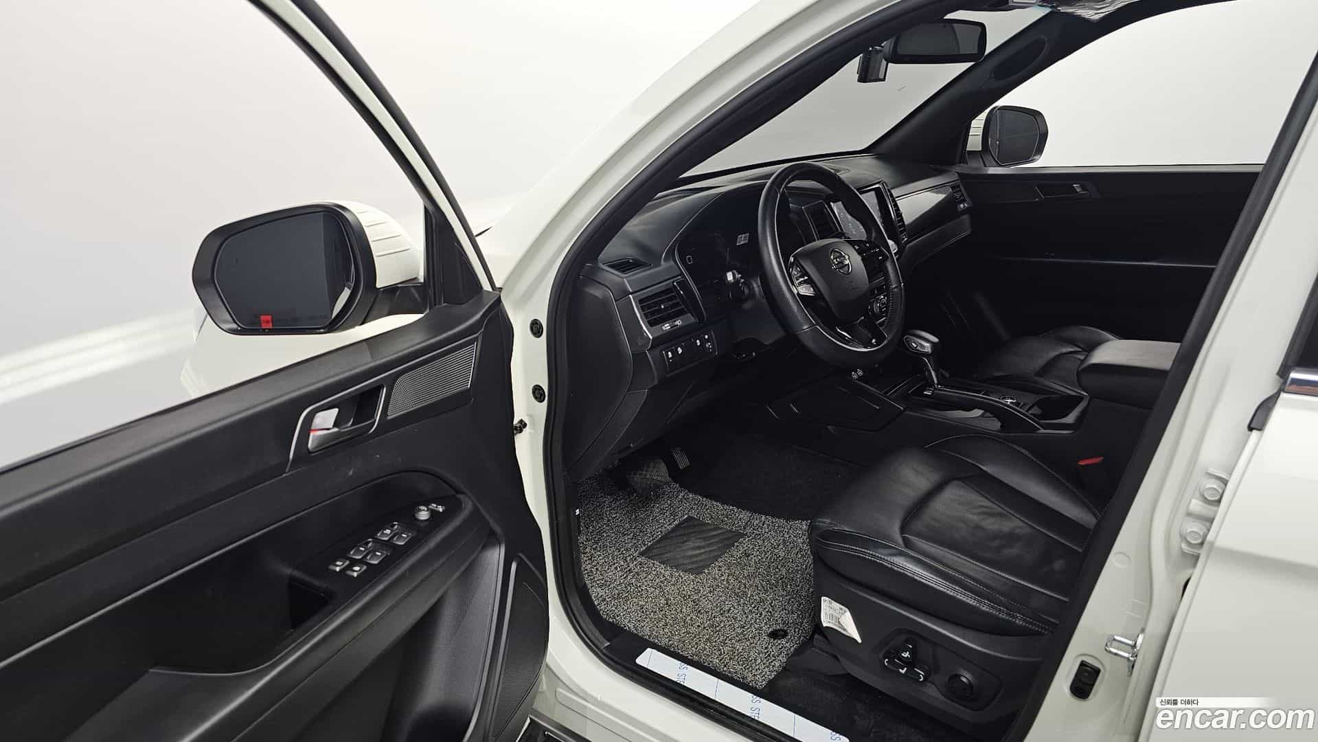 Rexton KG_Mobility_Ssangyong 2022.8-INNER-010