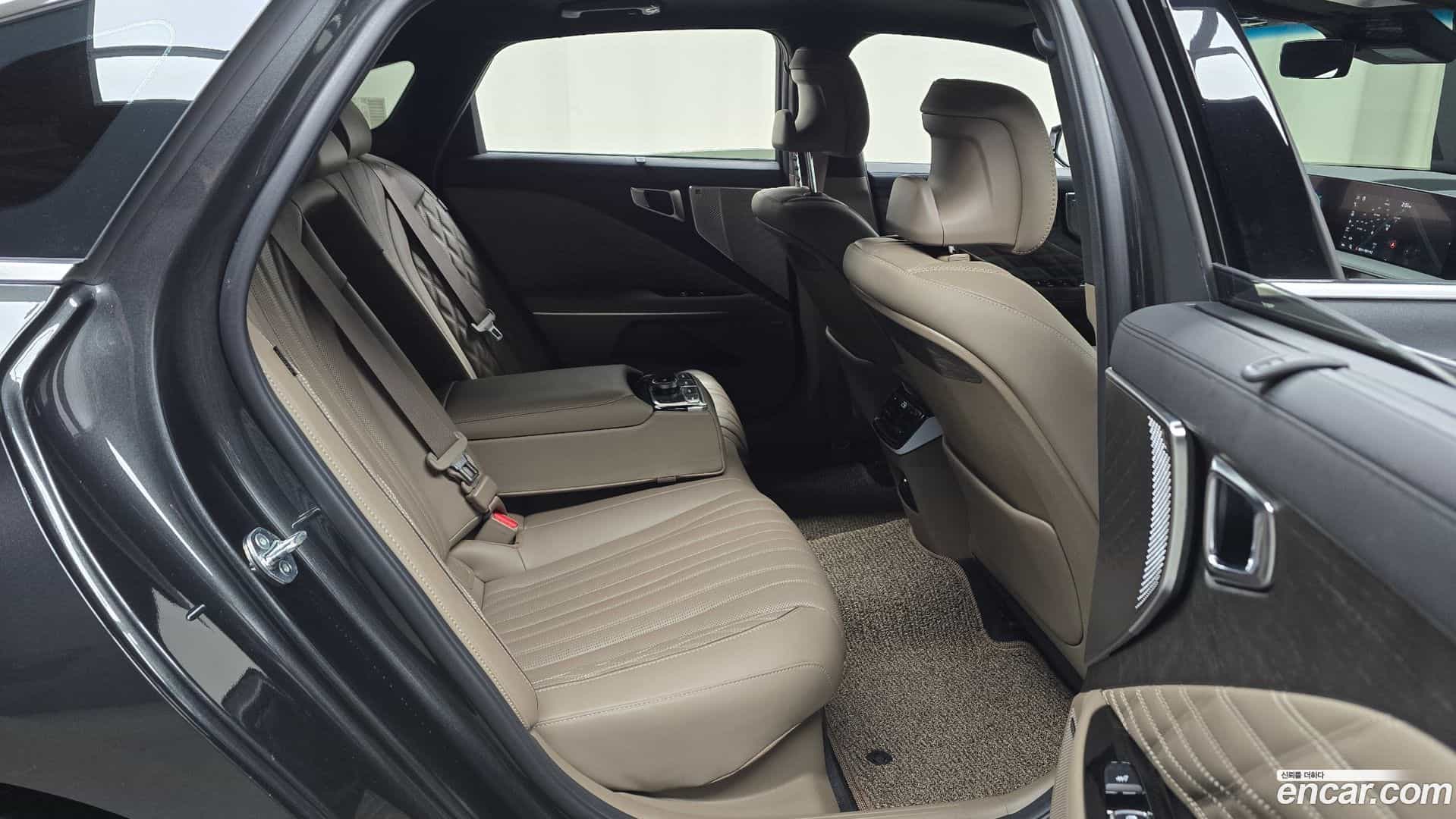 K8 Kia 2023.1-OPTION-016