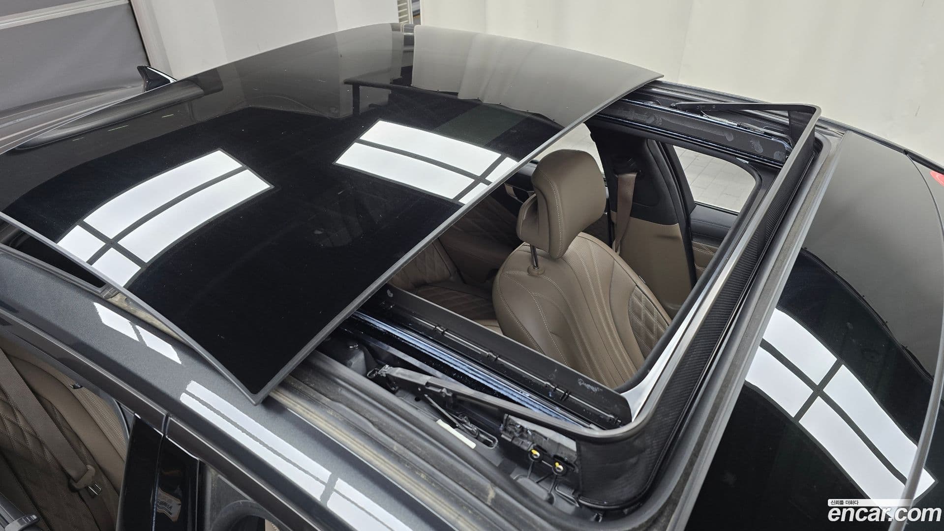 Main__Slider__Photo:K8 Kia 2023.1-18